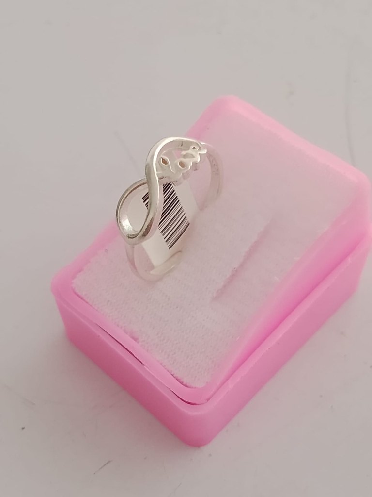 Anillo Estilo Infinito No. 8 Plata .925