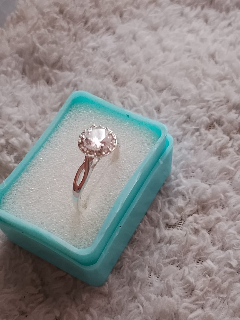 Anillo Solitario Piedra Blanca No 8.5 Plata .925